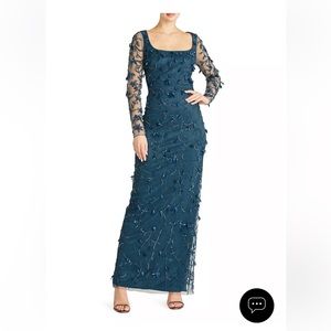 Theia Hera Long-Sleeve Petal Appliqué Gown Size 8 Navy